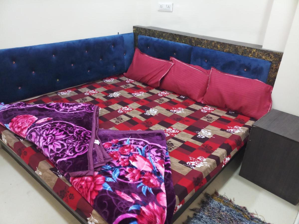 Hotel Blue Tower Inn Ujjain Δωμάτιο φωτογραφία