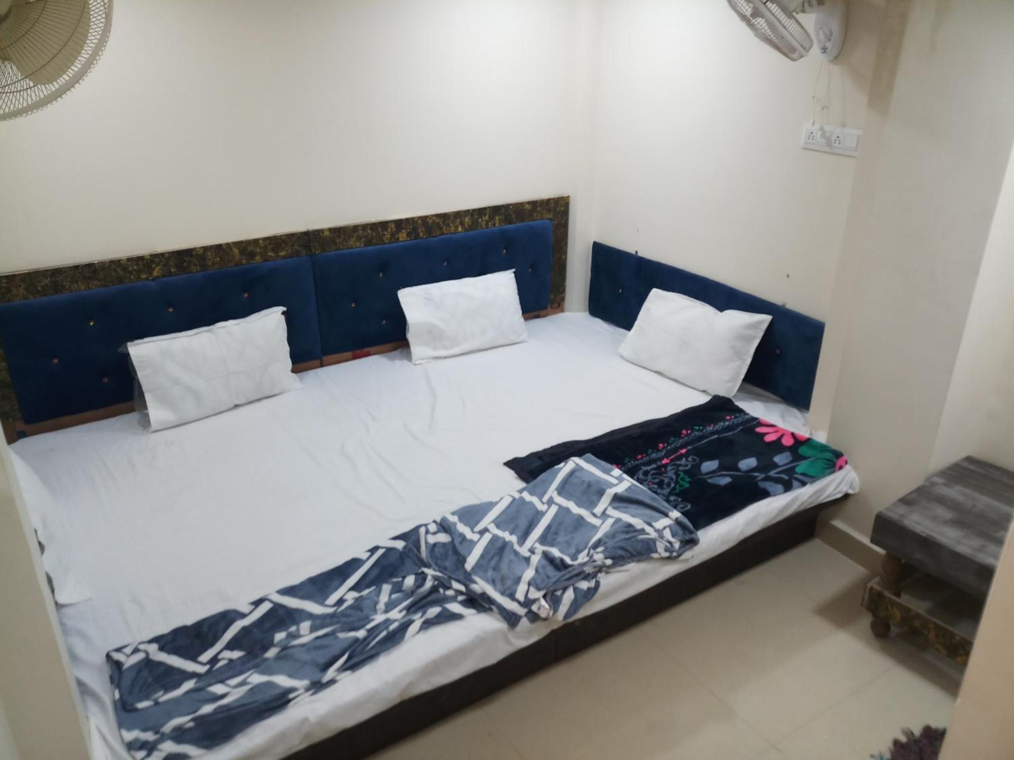 Hotel Blue Tower Inn Ujjain Εξωτερικό φωτογραφία